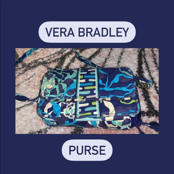 ✨VERA BRADLEY✨ crossbody/wristlet - Picture 1 of 6